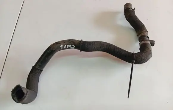 Audi A6 S6 C6 4F Engine coolant pipe/hose 