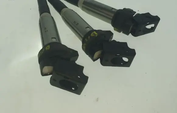 BMW Z4 E89 High voltage ignition coil 861615301 28114820