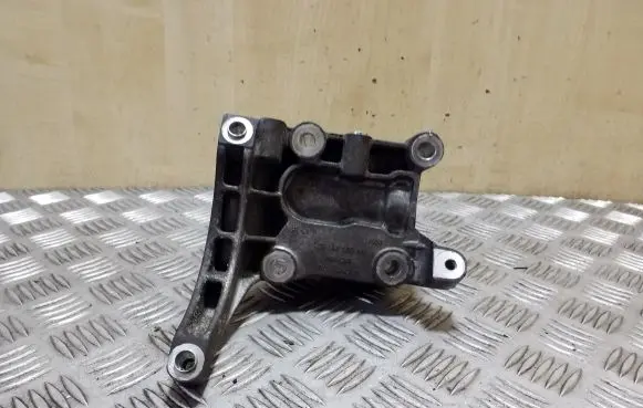 Volkswagen Touareg II A/C compressor mount bracket 059145169AN