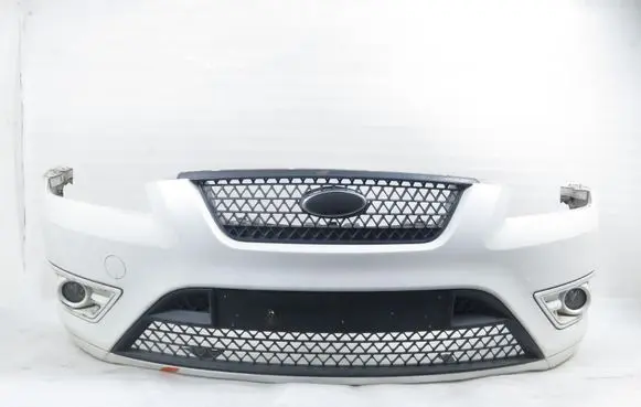 Ford Focus Front bumper 6M5Y17757AW