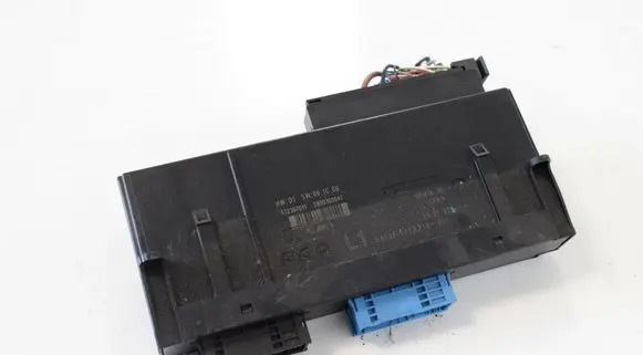 BMW 3 E92 E93 Central body control module 9150718