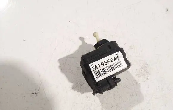 Renault Megane II Headlight level adjustment motor 
