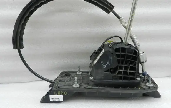 Skoda Yeti (5L) Gear selector 5K2713025CS 5K2713025