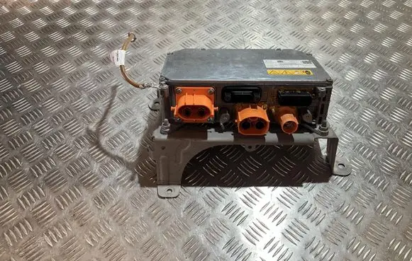 Mercedes-Benz EQB Battery control module A0009009639