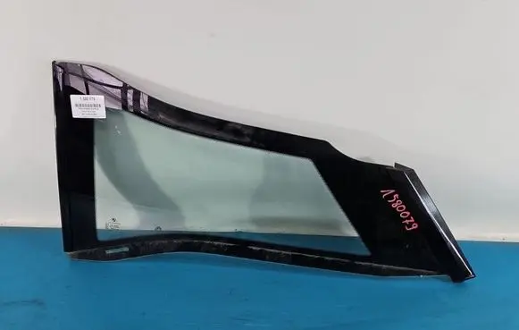 BMW i3 Rear side window IMPRK1580079