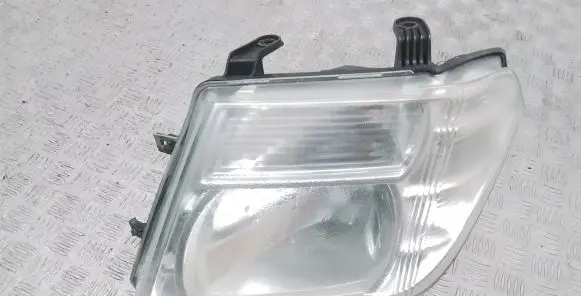 Nissan Navara D40 Headlight/headlamp 260605X10B