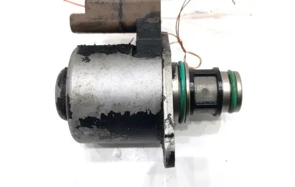 Peugeot 807 Fuel pressure regulator 28233373
