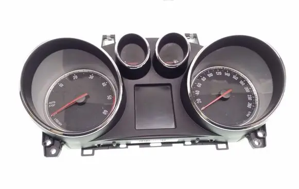 Opel Mokka Speedometer (instrument cluster) 95136701