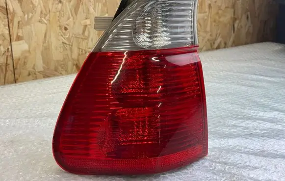 BMW X5 E53 Rear/tail lights 6916907 691690706