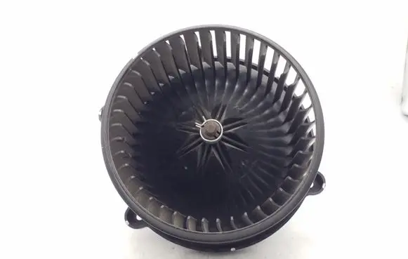 KIA Rio Heater fan/blower 3H07