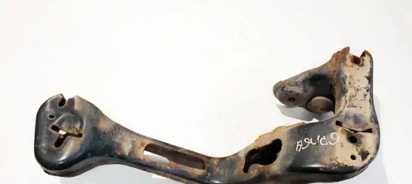 BMW X3 E83 Engine mounting bracket 340227 10119018