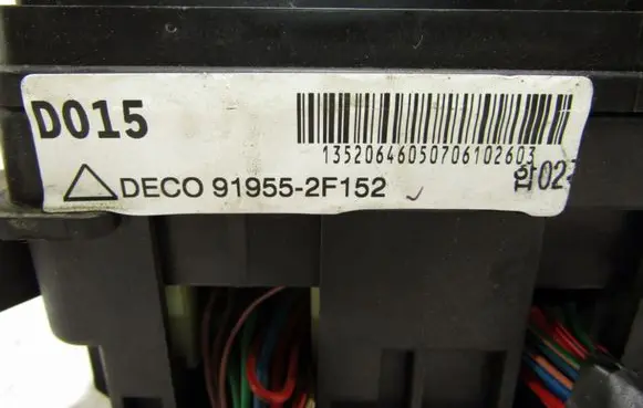 KIA Cerato Fuse module 919552f152