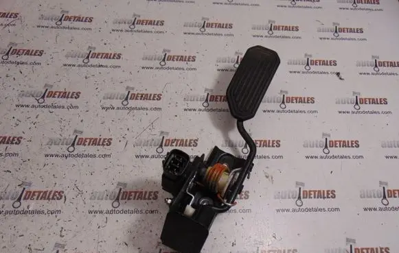 Toyota Corolla Verso AR10 Accelerator throttle pedal