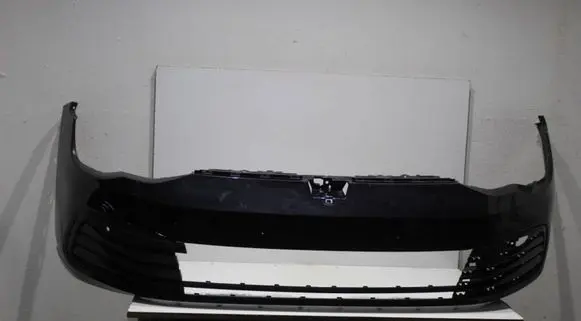 Volkswagen Golf VIII Front bumper 5H0807221A 055D302289
