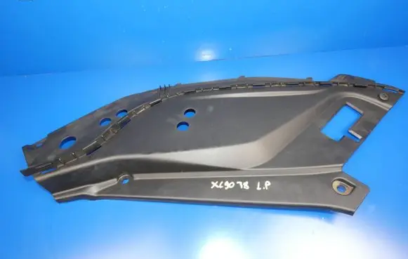 Volvo XC90 Radiator trim 31442733