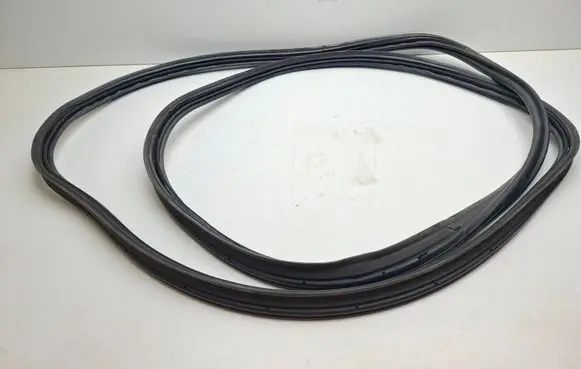 Lexus RX III Trunk rubber seal (body) 