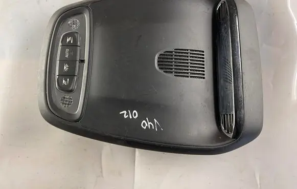 Volvo V40 Front seat light 31398259 28407169 39825823