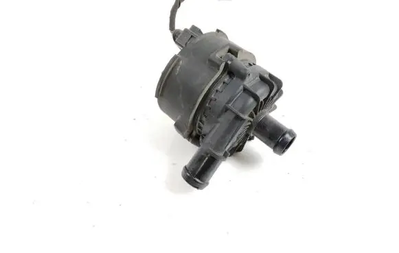 Porsche Taycan 9J1 Electric auxiliary coolant/water pump 9J1965567B