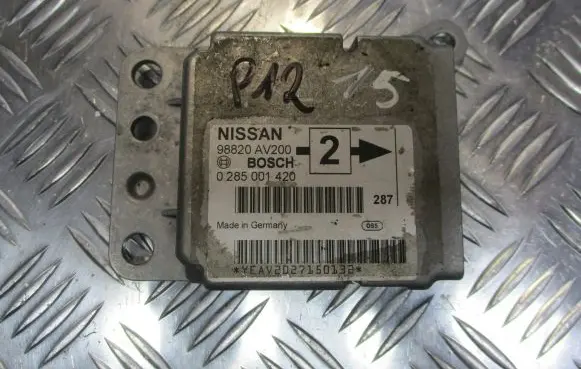 Nissan Primera Airbag control unit/module 98820AV200