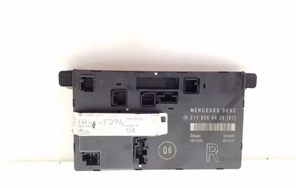 Mercedes-Benz E W211 Door control unit/module 2118200426