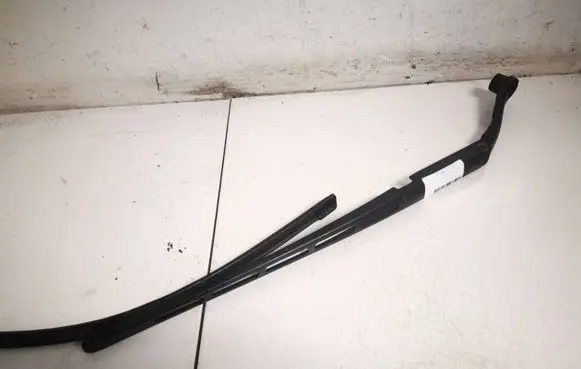 Citroen C5 Front wiper blade arm 9682797980