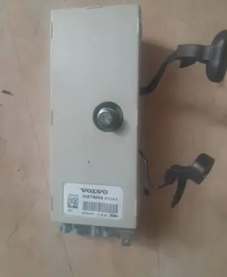 Volvo V70 Antenna control unit 30679658 13005200 AN3AA
