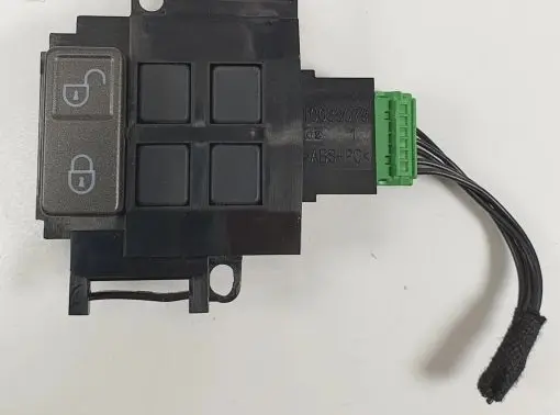 Land Rover Discovery 4 - LR4 Central locking switch button AH22-14017-AA