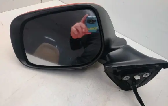 Toyota Auris 150 Front door electric wing mirror 13L15