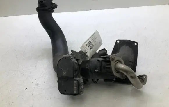 Mercedes-Benz E W212 Throttle valve A6510900370 A0071530028