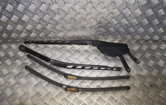 BMW 5 E60 E61 Front wiper blade arm 61617035103 7035103 179894