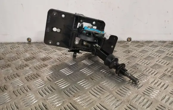 Subaru Forester SJ Gear shifter/selector 151009