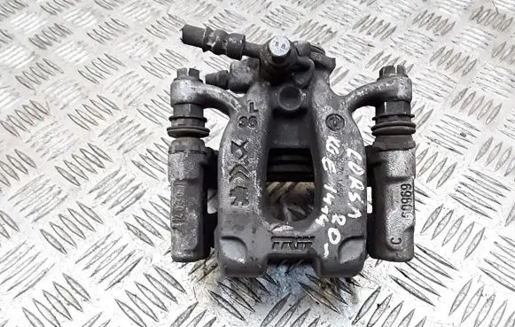 Opel Corsa F Rear brake caliper 0m779a