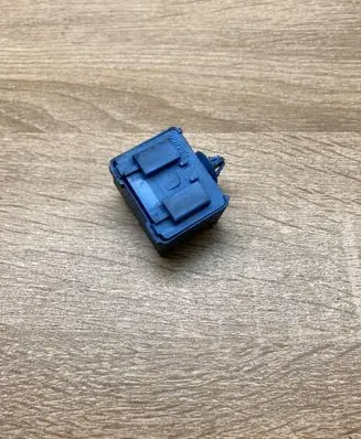 Toyota Avensis T270 Other relay 8665250010 0689004430