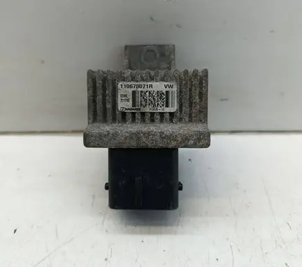 Renault Megane III Glow plug pre-heat relay 110678071R