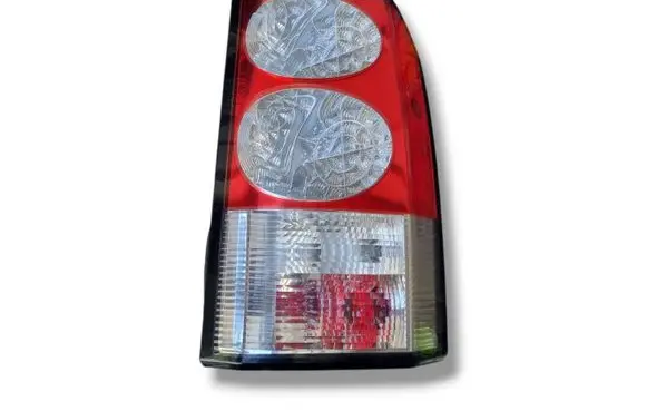 Land Rover Discovery 4 - LR4 Rear/tail lights AH2213404AC LR014001