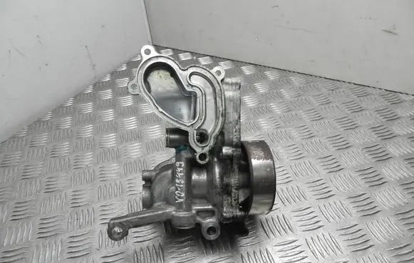 Honda CR-V Water pump R5Z VD19449