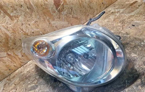 Suzuki Alto Headlight/headlamp