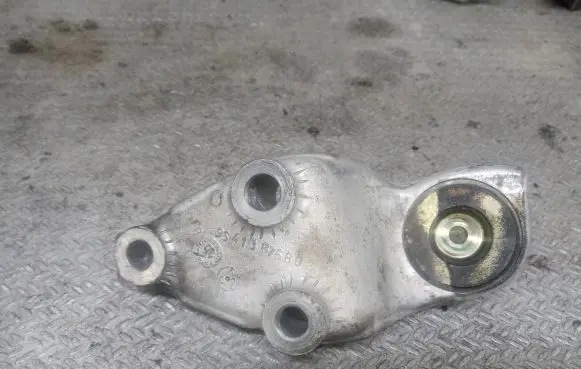 Citroen C5 Engine mounting bracket 9641387680