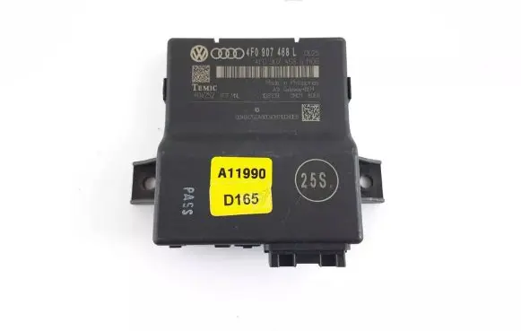 Audi Q7 4L Gateway control module 4F0907468L
