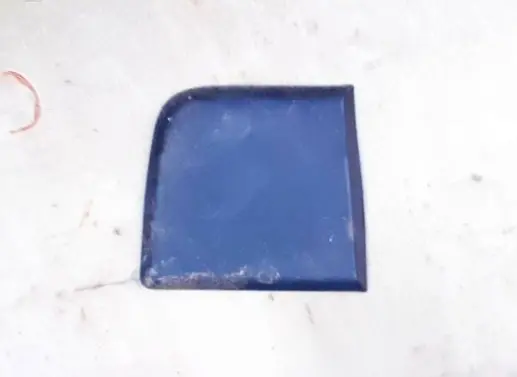 Rear fender molding trim