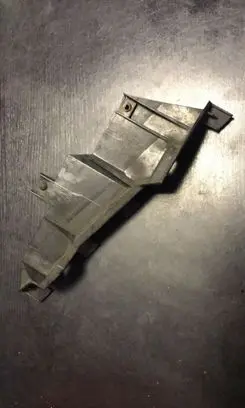 BMW 5 E39 Headlight/headlamp mounting bracket 145531