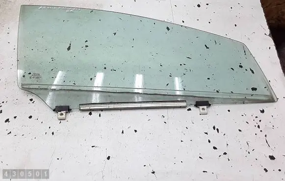 Peugeot 407 Front door window glass four-door E143R001605