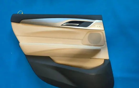 BMW 6 G32 Gran Turismo Rear door card panel trim 