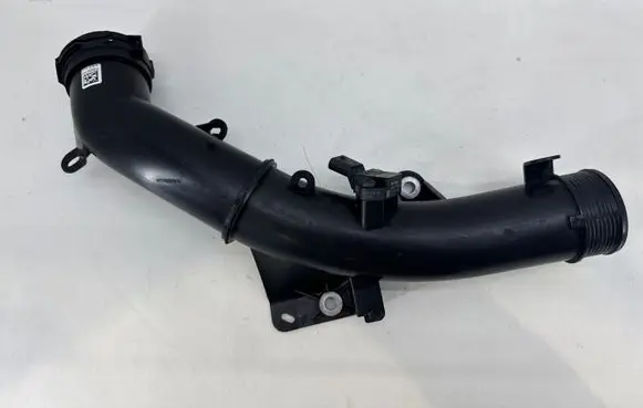 Volvo XC40 Air intake duct part 32222151