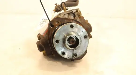 Nissan X-Trail T30 Fuel injection high pressure pump 16700AW402