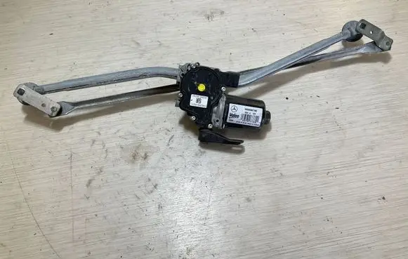 Mercedes-Benz Sprinter W907 W910 Front wiper linkage A9108200500