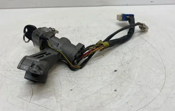 Hyundai H-1, Starex, Satellite Ignition lock
