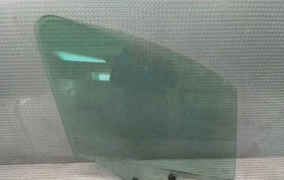 Citroen Berlingo Front door window glass four-door