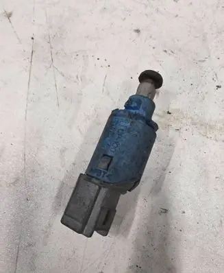 Renault Kangoo I Brake pedal sensor switch 8200168239