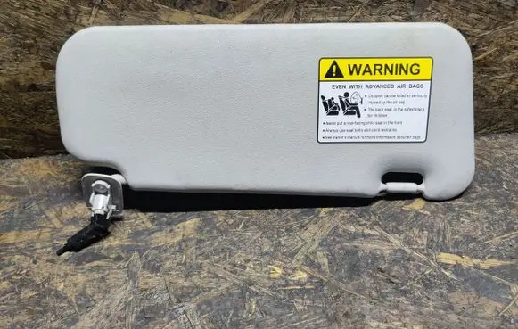 Mazda 3 II Sun visor J48J